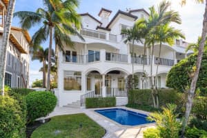 549 Ne 19th Ave C, Deerfield Beach