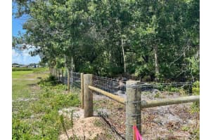 690 144th Drive, Okeechobee, FL 34972 - MLS#F10518195