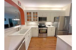 7623 Southampton Ter 210, Tamarac, FL 33321 Sold 12/02/25