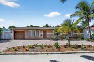 1007 Se 6th St, Deerfield Beach