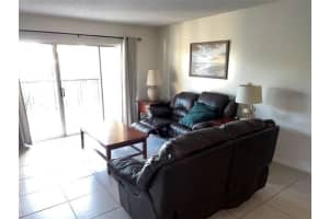 4000 Crystal Lake Drive, Deerfield Beach, FL 33064 - MLS#F10518206