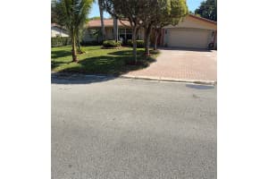 3881 NW 100th Ave, Coral Springs, FL 33065 - MLS#F10518214