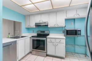 114 Royal Park Dr 3C, Oakland Park, FL 33309 - MLS#F10518222