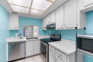 114 Royal Park Dr 3C, Oakland Park, FL 33309 Sold 09/09/25