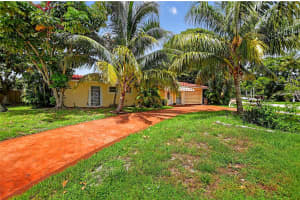 1110 SE 7th St, Deerfield Beach, FL 33441 - MLS#F10518230