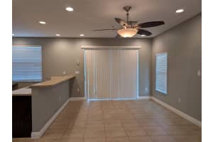2851 W Prospect Rd 701, Tamarac, FL 33309 - MLS#F10518231