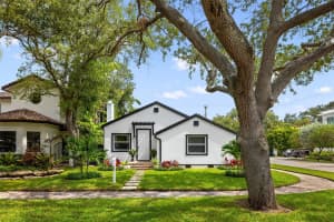 823 SE 7th St, Fort Lauderdale, FL 33301 Sold 12/19/25