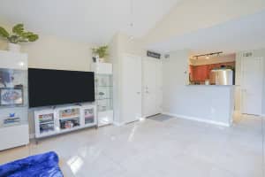 1011 Crystal Way P, Delray Beach, FL 33444 Sold 09/10/25