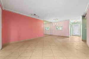 5100 NW 35th St 110, Lauderdale Lakes, FL 33319 - MLS#F10518287