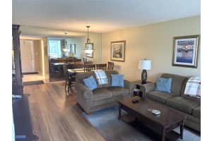 575 Oaks Ln 209, Pompano Beach, FL 33069 Sold 11/14/25