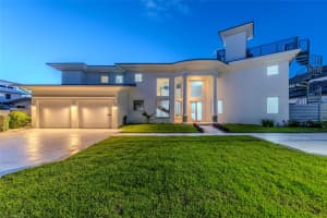 2523 Castilla Isle, Fort Lauderdale, FL 33301 - MLS#F10518305