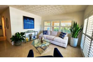 520 NW 39th St, Oakland Park, FL 33309 - MLS#F10518314