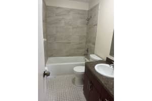 1461 NW 22nd St A, Fort Lauderdale, FL 33311 - MLS#F10518321