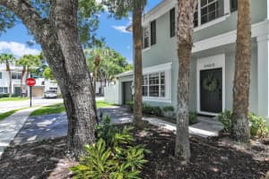 9460 Stanley Ln, Tamarac, FL 33321 - MLS#F10518323