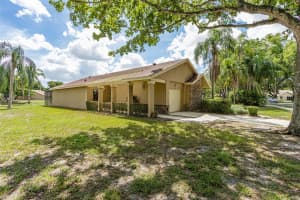 4915 Calamondin Cir, Coconut Creek, FL 33063 - MLS#F10518326
