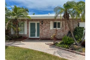 236 Neptune Ave 1-2, Lauderdale By The Sea, FL 33308 - MLS#F10518342