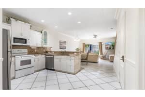 512 S Ocean Blvd 512, Pompano Beach, FL 33062 - MLS#F10518345