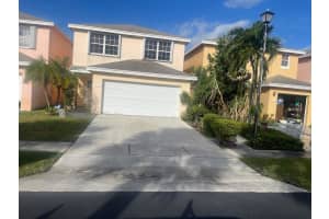 4151 Eastridge Cir, Deerfield Beach