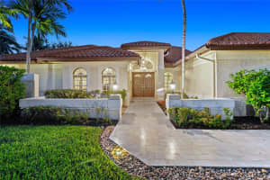 13841 Alexandria Ct, Davie, FL 33325 Sold 10/03/25