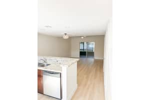 35 SW 3rd St, Pompano Beach, FL 33060 - MLS#F10518372