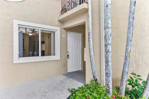 7901 NW 6th St 103, Pembroke Pines, FL 33024 - MLS#F10518436