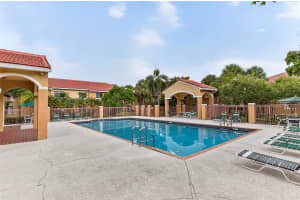 7901 NW 6th St 103, Pembroke Pines, FL 33024 - MLS#F10518436