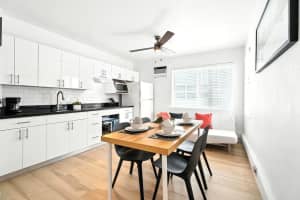 343 Van Buren St 4, Hollywood, FL 33019 - MLS#F10518444