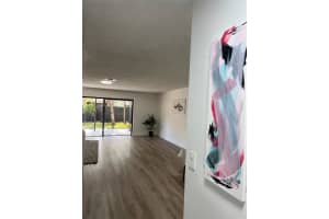 7427 NW 34th St 7427, Lauderhill, FL 33319 Sold 11/04/25