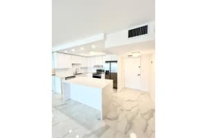 3800 S Ocean Dr 1719, Hollywood, FL 33019 - MLS#F10518487