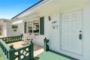5707 NW 87th Ave, Tamarac, FL 33321 Sold 10/27/25