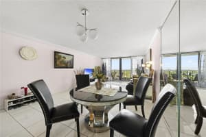 2201 S Ocean Dr 1506 (availble Oct 01), Hollywood
