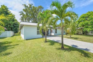 7200 68th Street, Tamarac, FL 33321 - MLS#F10518534