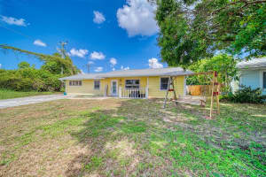 1489 Ne 23rd Terrace, Jensen Beach