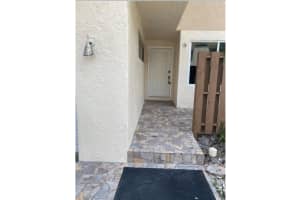 8233 8th Court, Fort Lauderdale, FL 33324 - MLS#F10518567