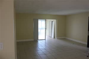 4240 21st Street, Lauderhill, FL 33313 - MLS#F10518569