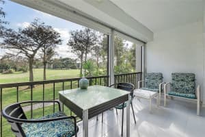 6080 Nw 44th St 214, Lauderhill