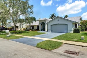 19441 NW 3rd St, Pembroke Pines, FL 33029 Sold 10/16/25
