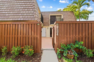 2684 Sw 15th St 2684, Deerfield Beach