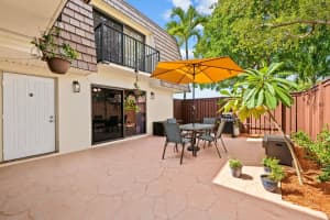 2684 SW 15th St 2684, Deerfield Beach, FL 33442 Sold 09/30/25