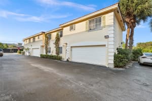 190 SE 2nd St, Deerfield Beach, FL 33441 - MLS#F10518650