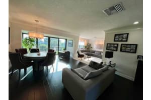 4290 Deste Ct 303, Lake Worth