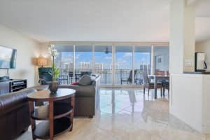 17800 N Bay Rd 704, Sunny Isles Beach, FL 33160 - MLS#F10518670