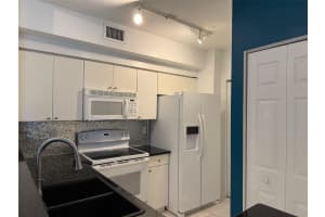 6831 SW 44th St 312, Miami, FL 33155 Sold 11/14/25