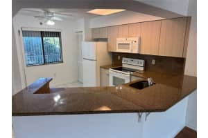 2334 S Cypress Bend Dr 208, Pompano Beach, FL 33069 - MLS#F10518707