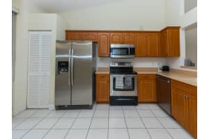 2491 Aragon Blvd 2, Sunrise, FL 33322 - MLS#F10518710