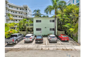 369 Sunset Dr B, Fort Lauderdale, FL 33301 - MLS#F10518713