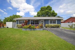 1951 NE 1st Way, Boynton Beach, FL 33435 Sold 09/10/25