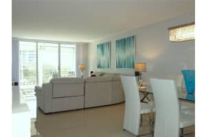 545 Oaks Ln 508, Pompano Beach, FL 33069 Sold 10/10/25