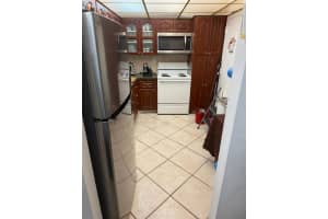 1950 Ocean Drive, Hallandale Beach, FL 33009 - MLS#F10518773