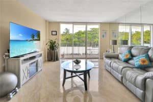 2121 N Ocean Blvd, Boca Raton, FL 33431 - MLS#F10518796